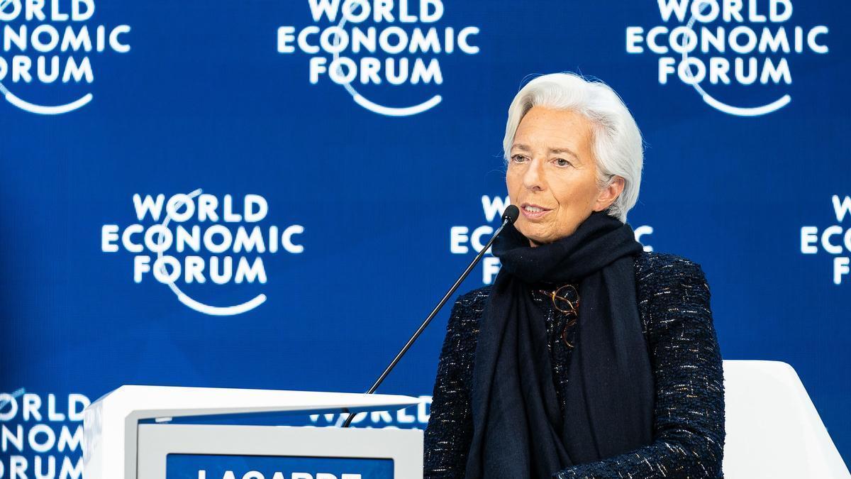 LAGARDE DAVOS PRESIDENCIA | Lagarde se muestra dispuesta a dirigir el Foro de Davos entre las dudas sobre su continuidad al frente del BCE