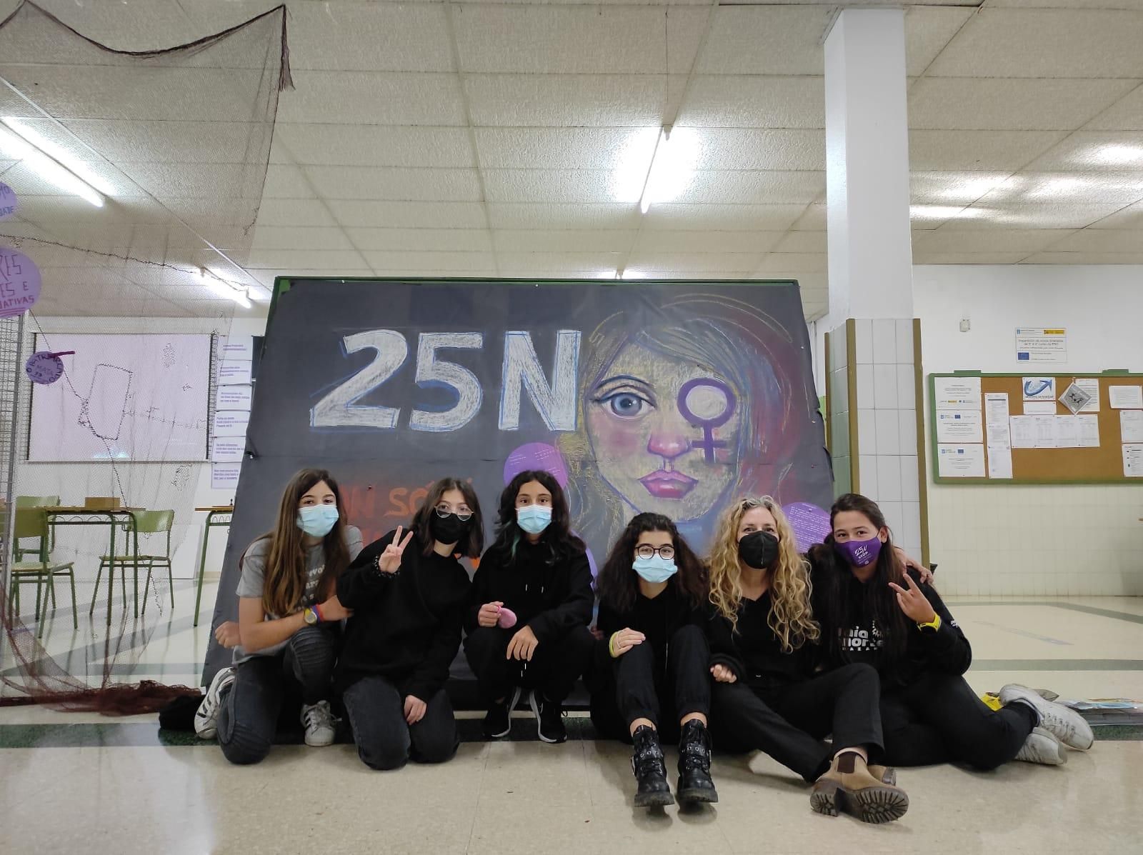 25N: Galicia salió a la calle vestida de morado