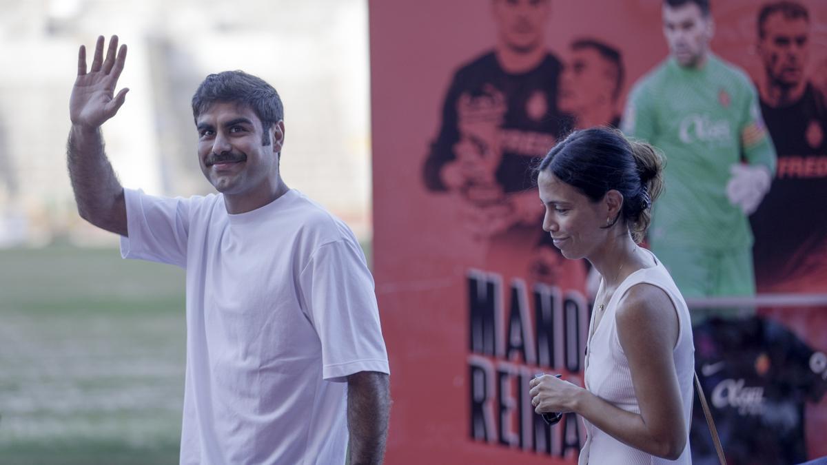 Abdón Prats y Emilia Cúper, durante el acto de homenaje a Manolo Reina y Salva Sevilla celebrado en Son Moix