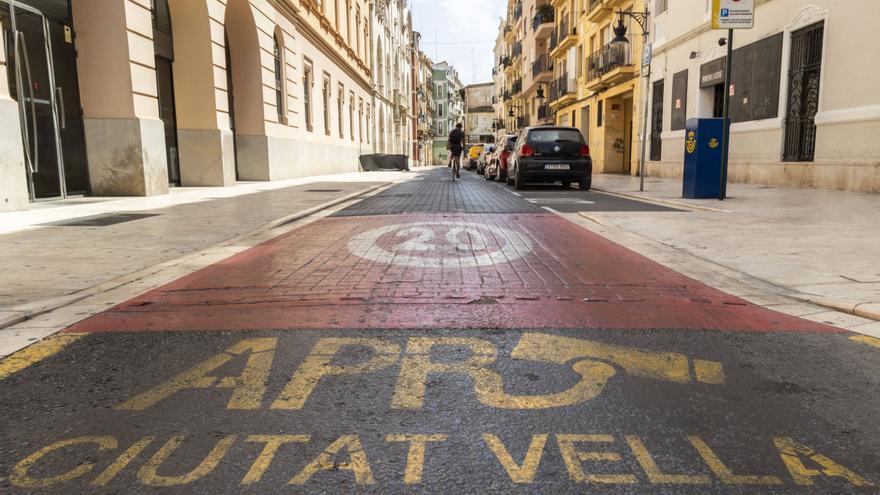 Compromís alerta del greu perjudici si el trànsit motoritzat torna a Ciutat Vella