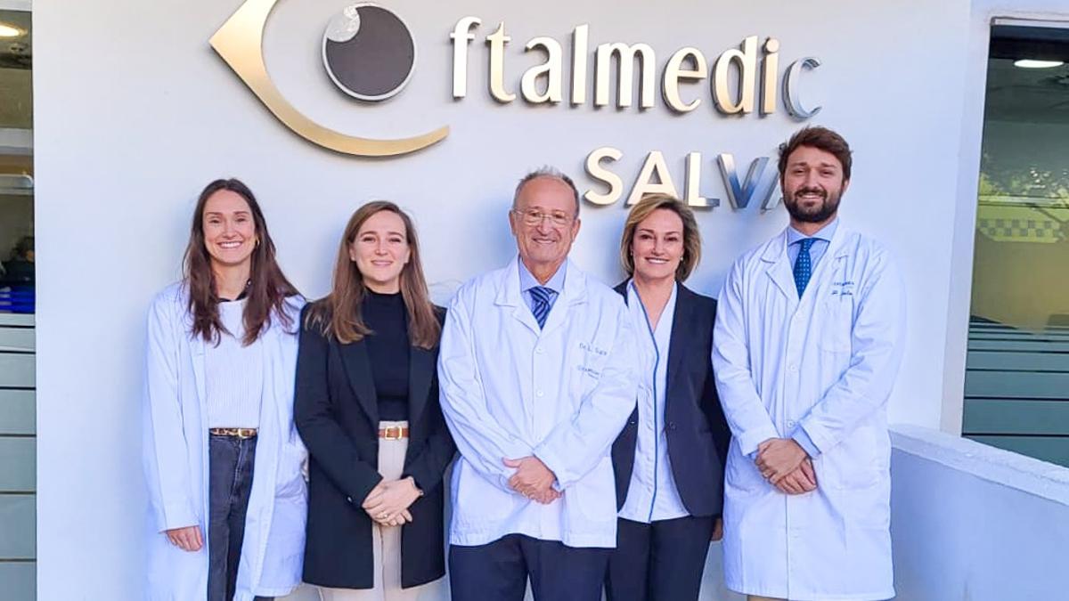 Dra. Teresa Salvà, Maria Antonia Salvà, Dr. Luis Salvà, Elena Palomeque y Dr. Pedro Salvà.