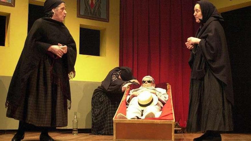 Valacar, la compañía de teatro de la ONCE, estrena hoy en Vigo &quot;Velada&quot;