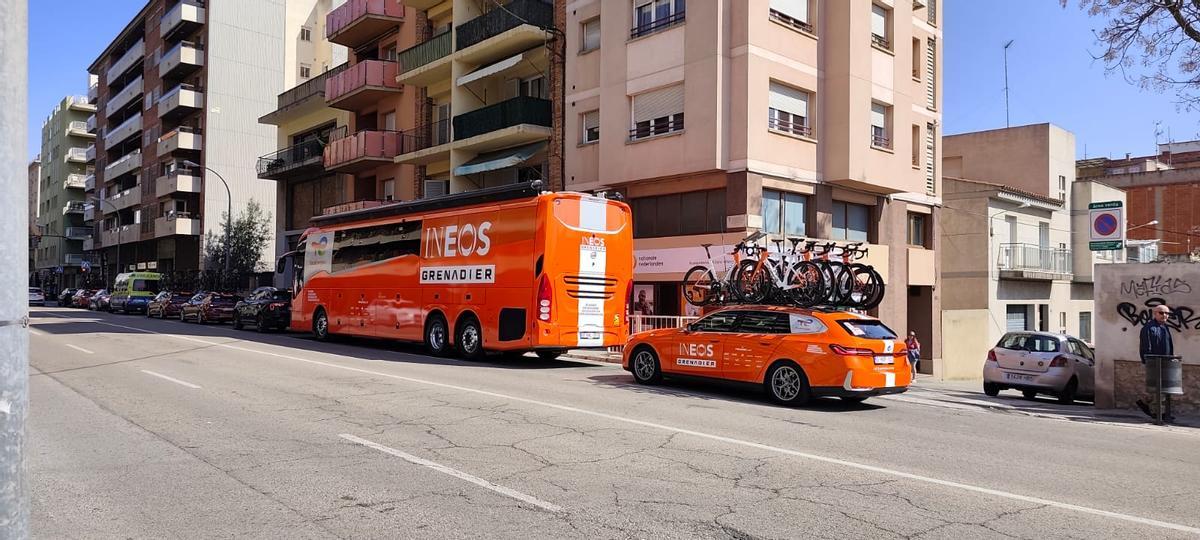 EN IMATGES | Figueres escalfa motors per a l'inici de la segona etapa de la Volta