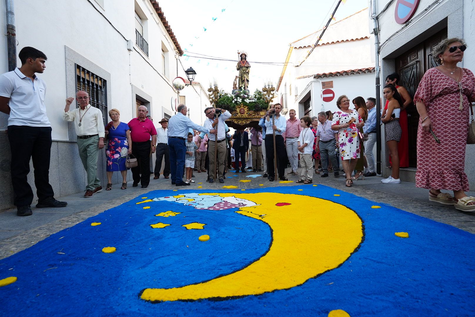 San Roque y alfombras de sal en Dos Torres