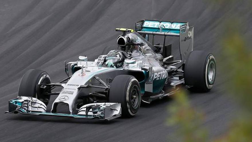 Rosberg logra en Interlagos la 10ª &#039;pole&#039; del año