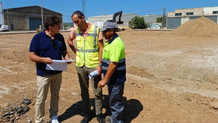 Benicarló construye un párking para 42 camiones en su polígono