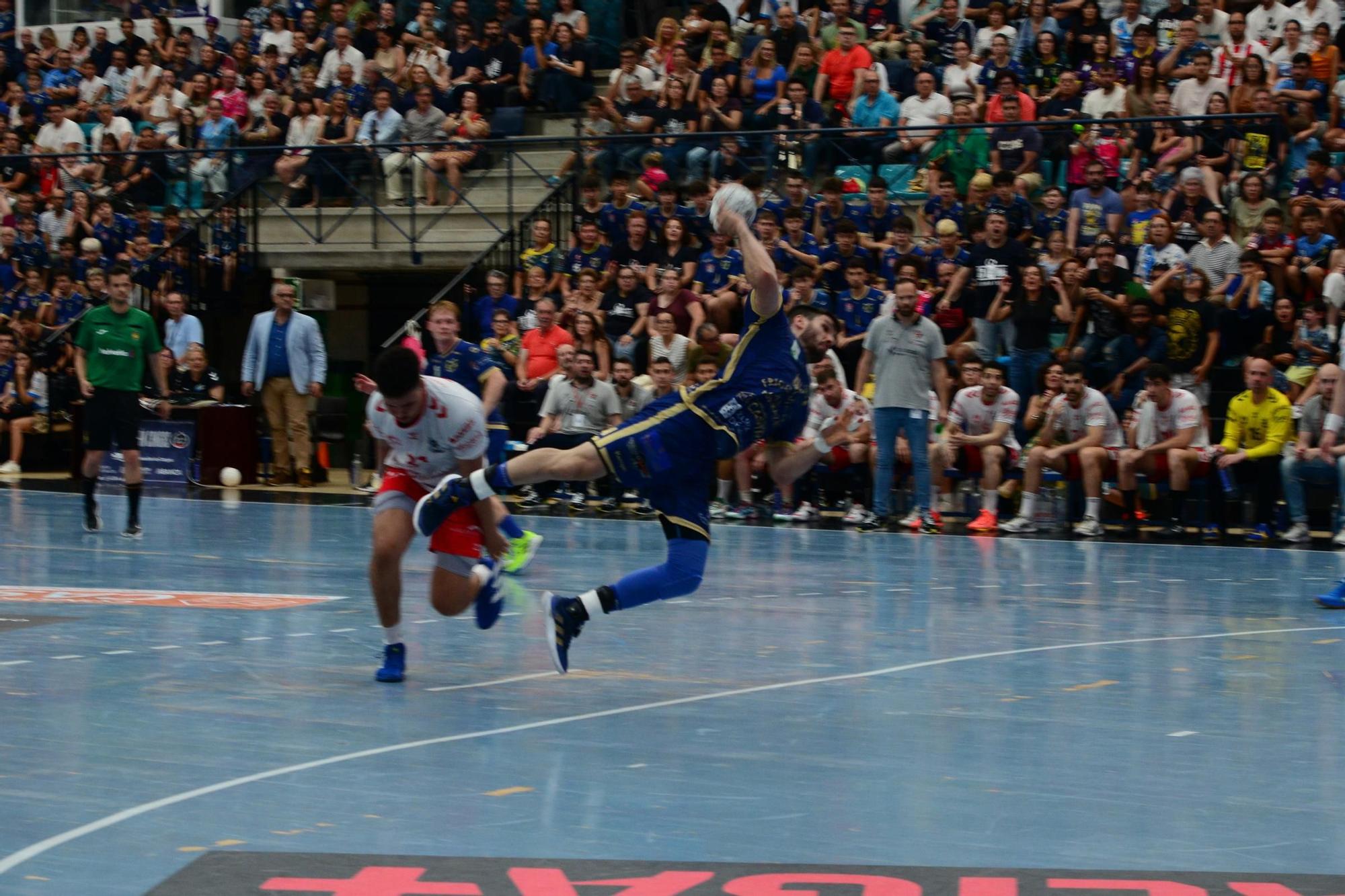 La permanencia del Frigoríficos del Morrazo y la despedida de Moisés Simes