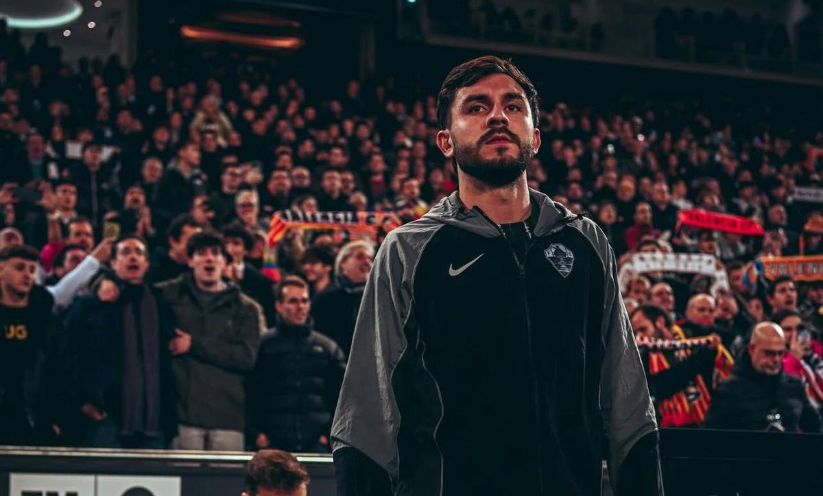 Víctor Chust salta a Mestalla como titular para el Valencia-Elche.