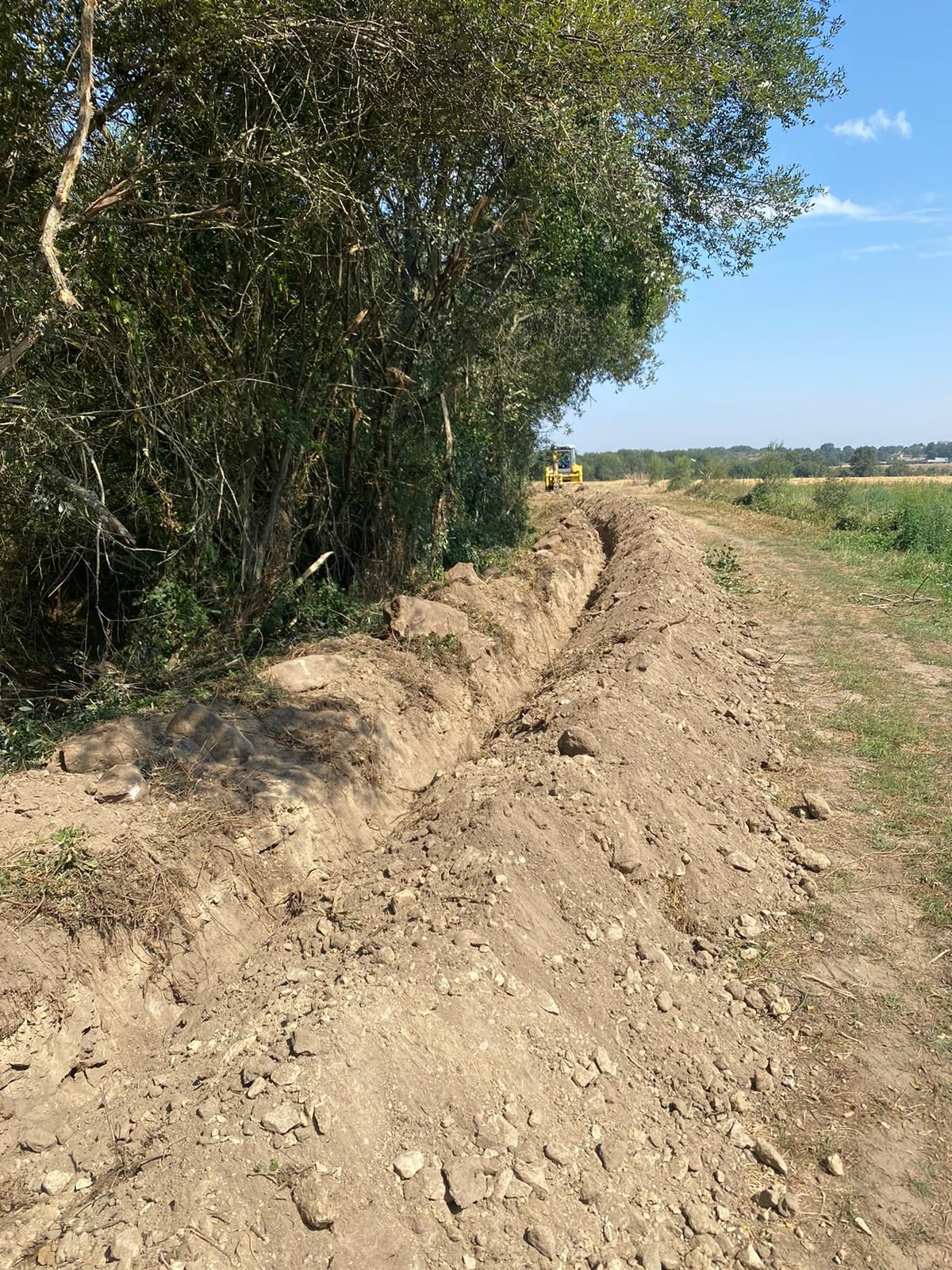 Obras para un nuevo bombeo en Trasmiras.