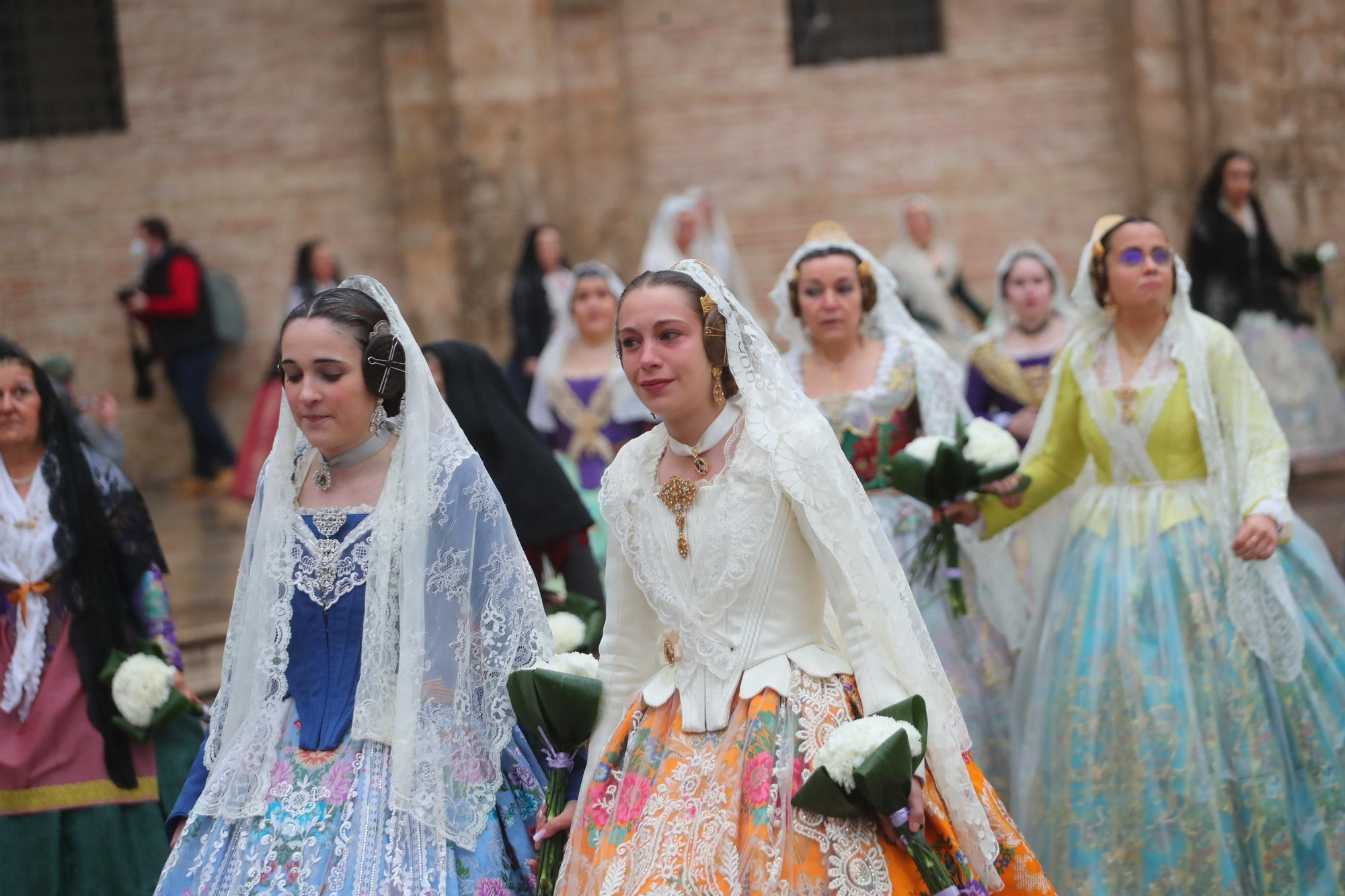 Búscate en el primer día de ofrenda por la calle de la Paz (entre las 17:00 a las 18:00 horas)