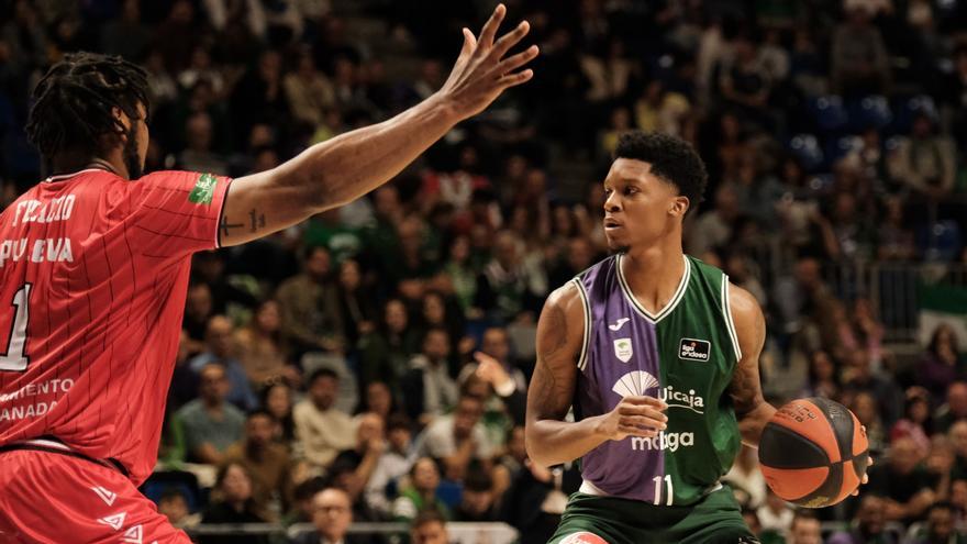 Unicaja 92 - Coviran Granada 70: otra fiesta en el Carpena