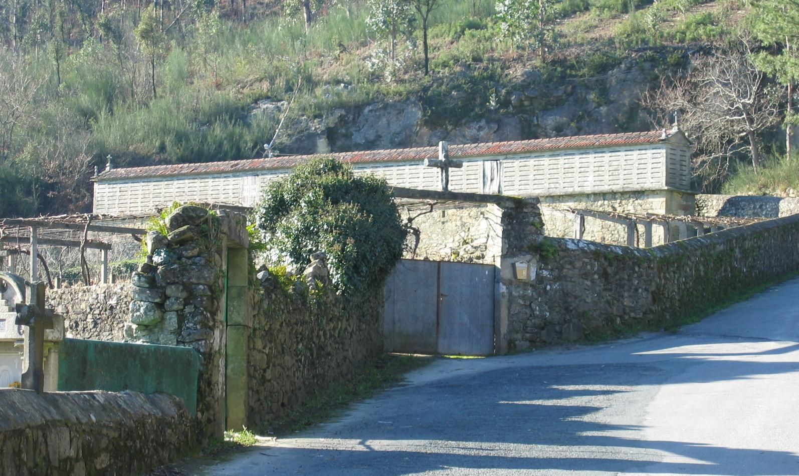 El hórreo de Araño mide unos 37 metros