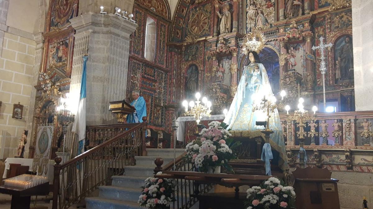 GALERÍA | Sanabria, a los pies de su patrona Nuestra Señora de los Remedios en Otero