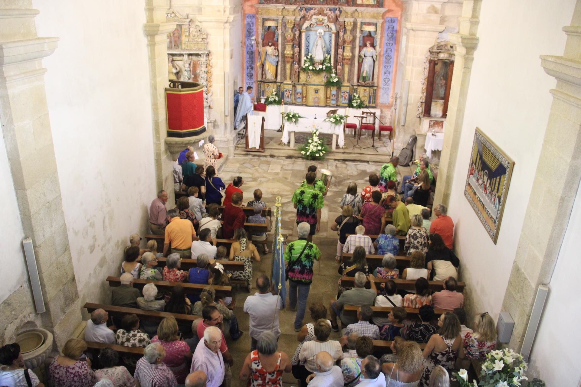 GALERÍA | Fiesta de la Virgen de las Nieves en Lubián