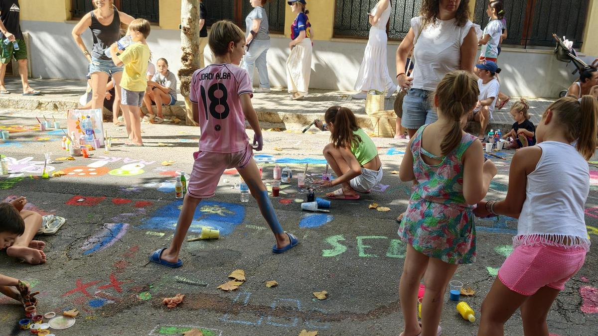 FOTOS | Las calles de Alaró se llenan de creación y color