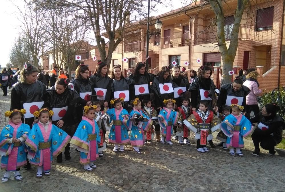 Carnaval en Toro: Desfile de chupetines