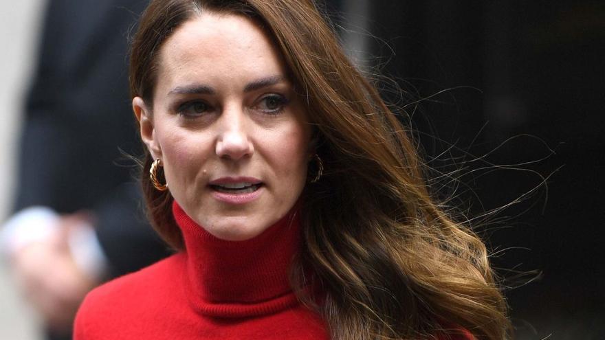 Kate Middleton reaparece sonriente dos meses después de su operación abdominal
