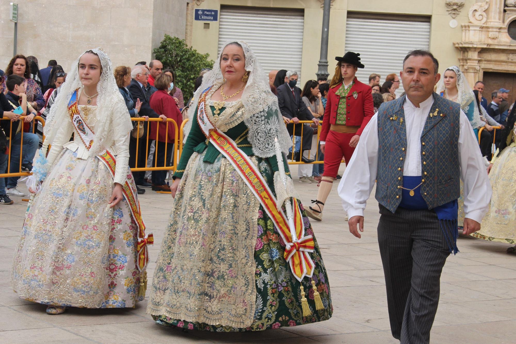 La fuerza de las Fallas en la Procesión de la Virgen (III)