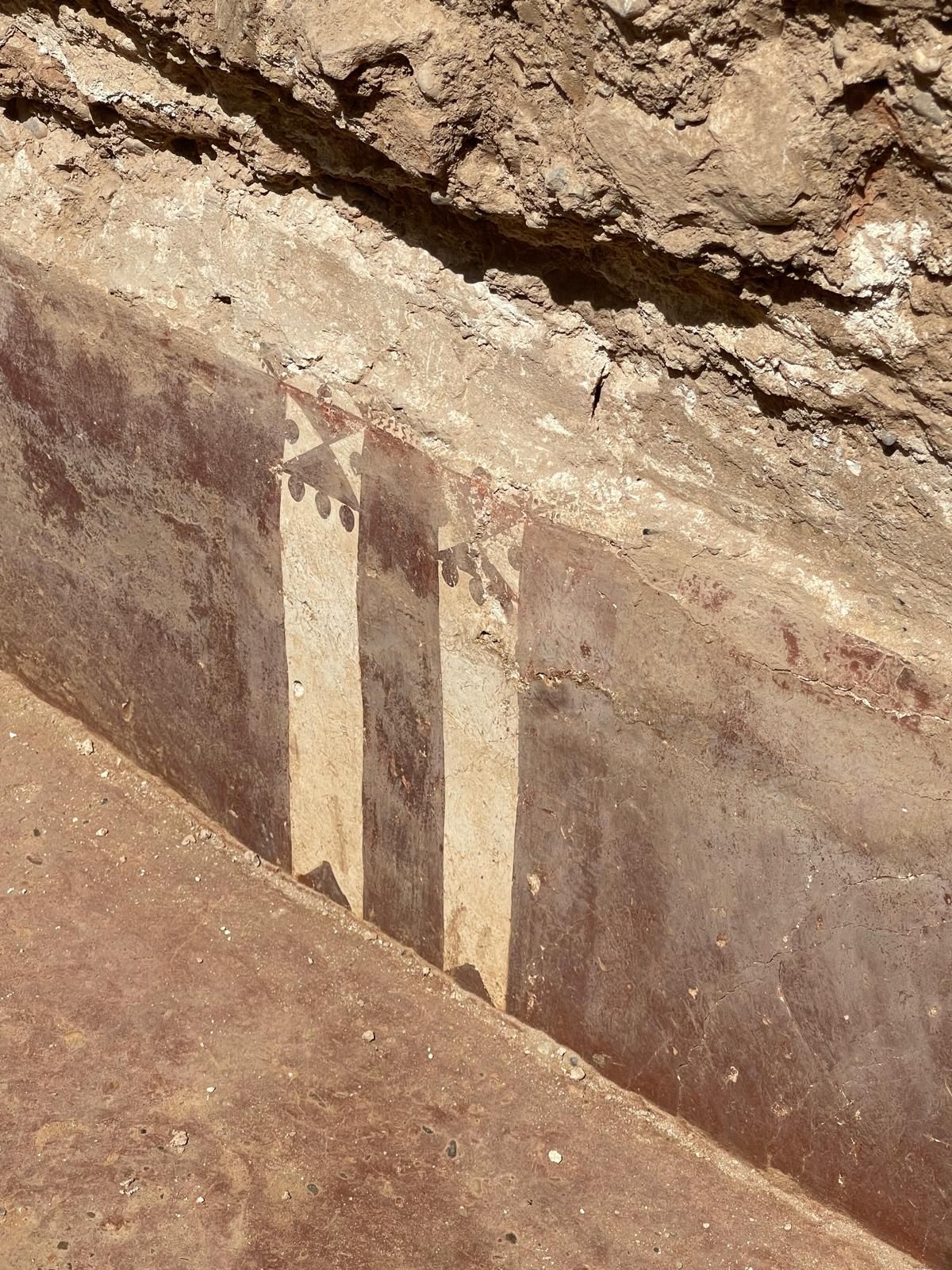 Así está la muralla islámica, en espera de que se retomen las obras de rehabilitación para hacerla visitable