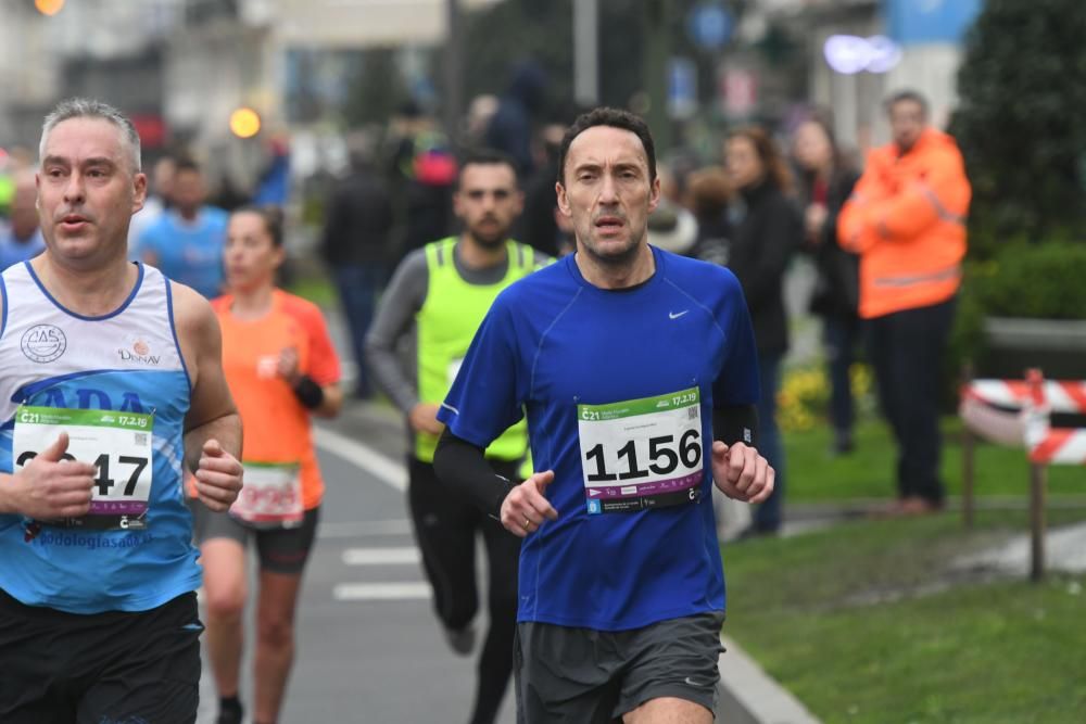 Búscate en la galería del medio maratón Coruña21