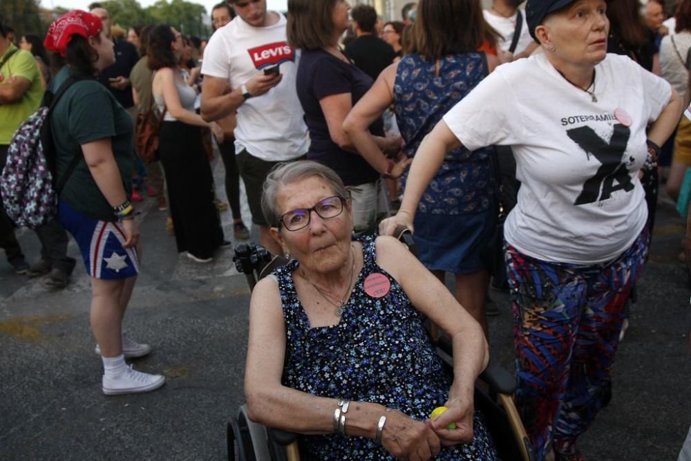 Más de 2.000 vecinos se van de fiesta a las vías