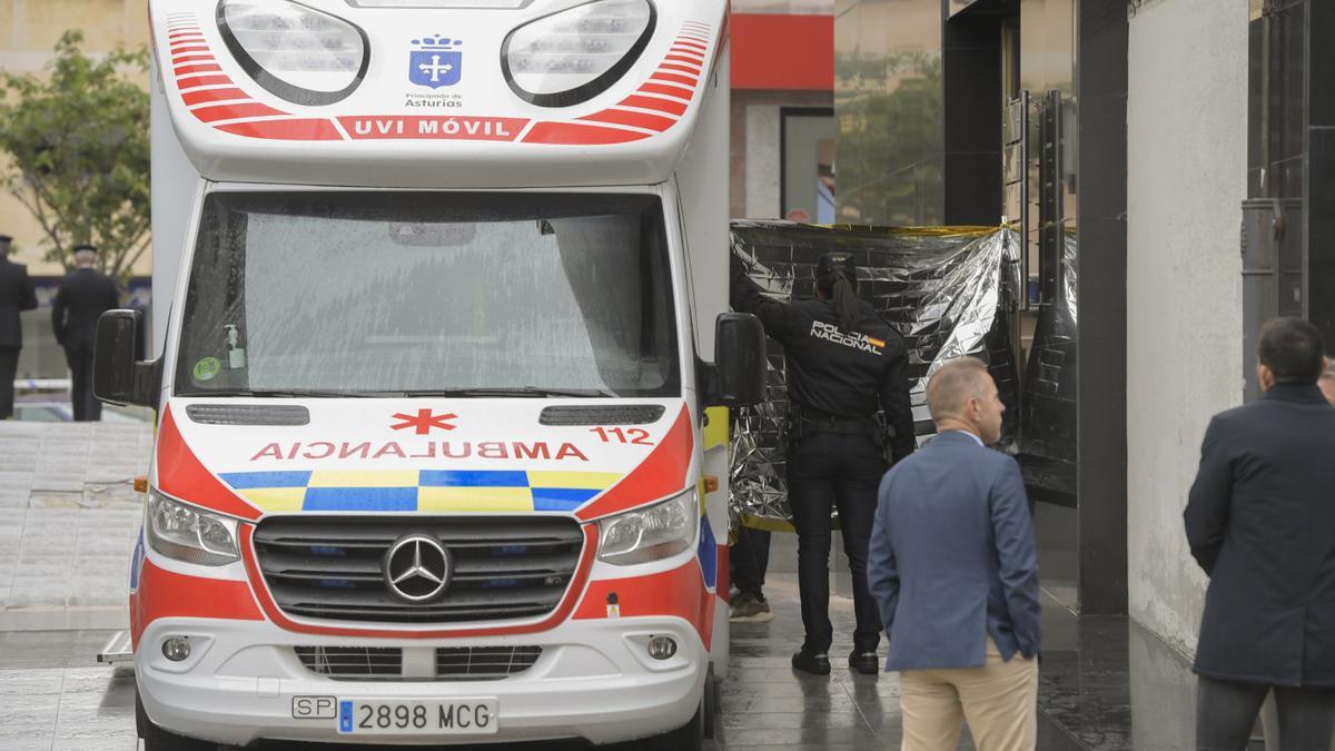 Tragedia | Mueren dos mellizas de 12 años al caer por la ventana de un piso  en Oviedo