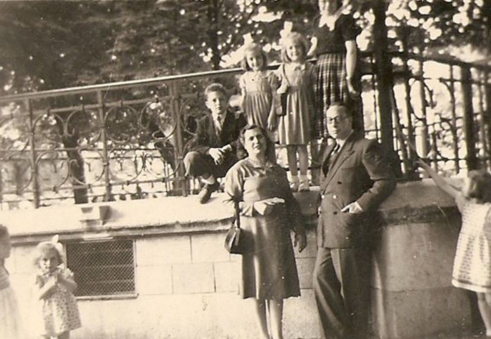 La familia Arcos, reunida ya en París.