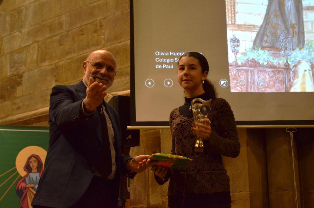 Olivia Huerga, segundo premio de la categoría de 9 a 11 años.
