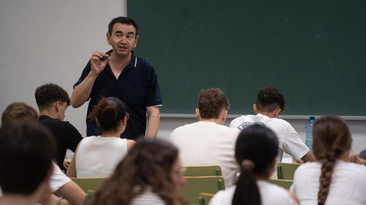Más de la mitad de los profesores valencianos de centros públicos han ...