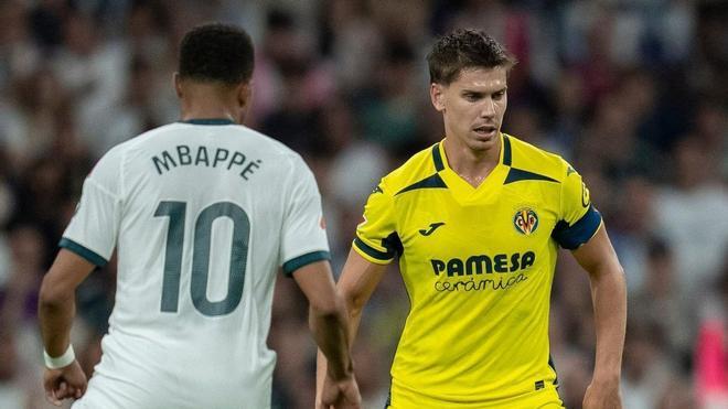 Foyth defiende al árbitro del Real Madrid-Villarreal: "No me parece normal que estén indignados"