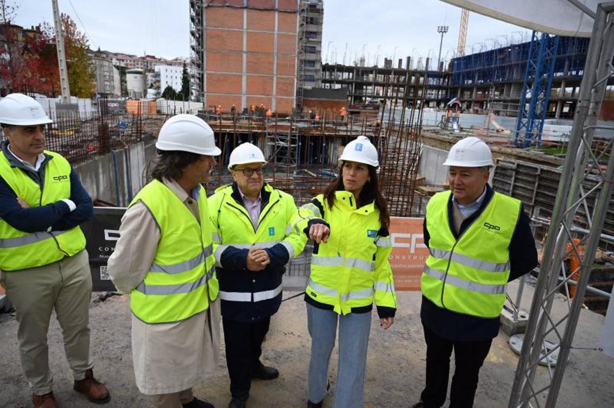 La conselleira anunciando el proyecto de Tafisa.