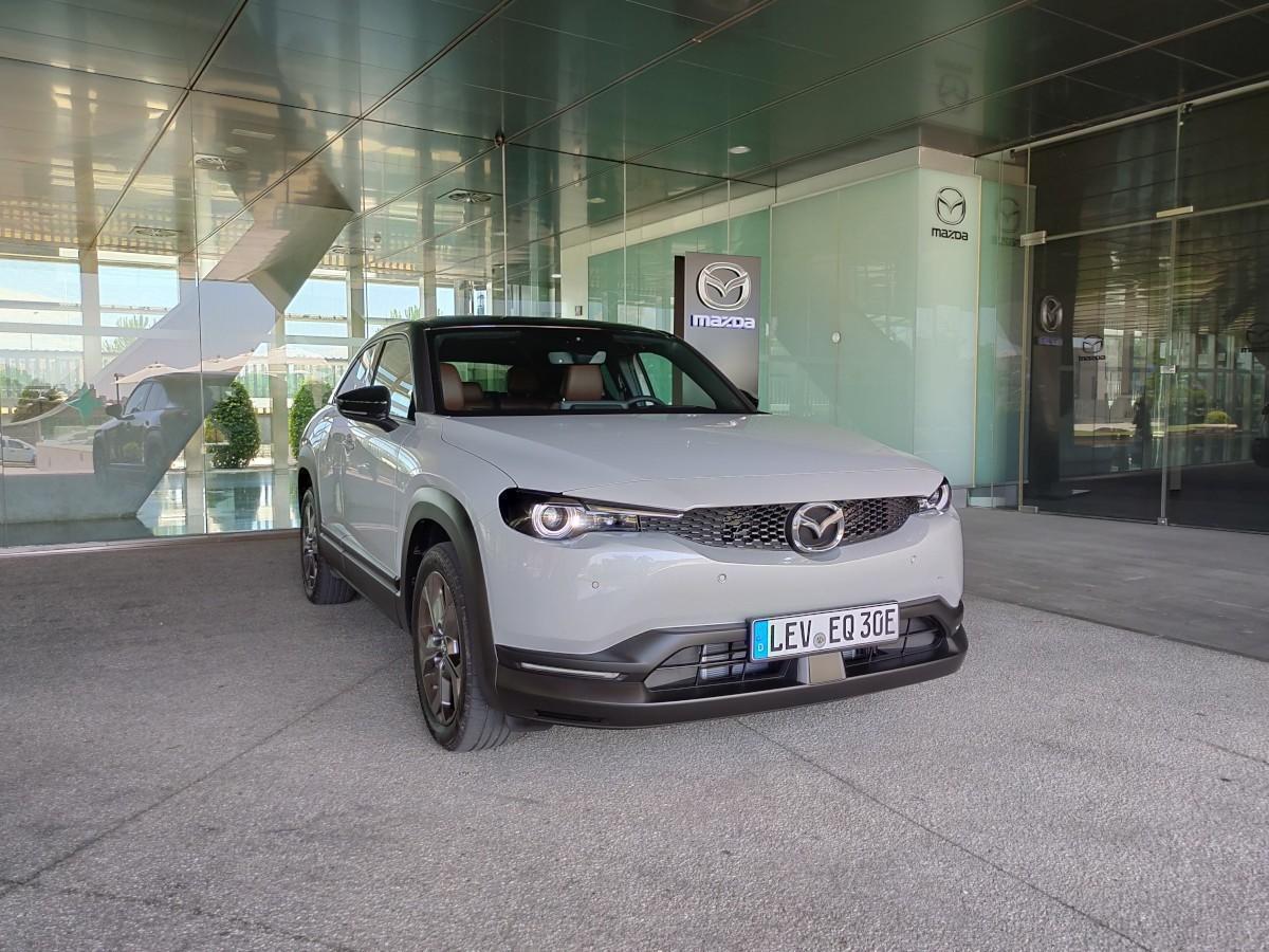 Nuevo Mazda MX-30 eléctrico: probamos la primera unidad en España