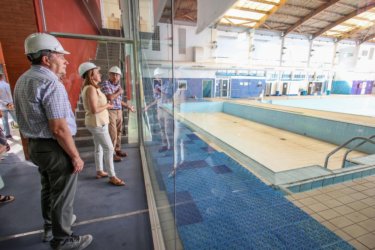 Visita de Catalá al Polideportivo Orriols.
