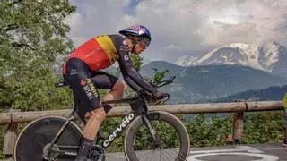 Van Aert apunta al Giro y a la Vuelta en 2024