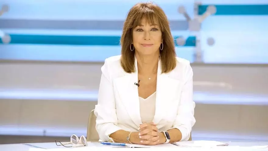Ana Rosa Quintana, emocionada tras el regreso de un colaborador: "Bienvenido al mundo de los postenfermos"