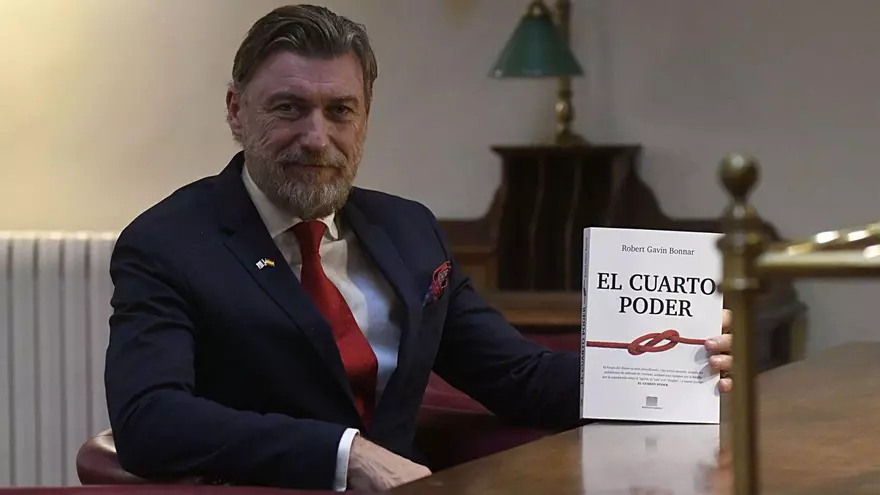Robert Gavin Bonnar: "Cada año es mucho más difícil dar con la verdad objetiva"