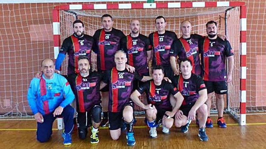 Formación del BM La Muralla de Zamora en el Torneo de Castrillón.