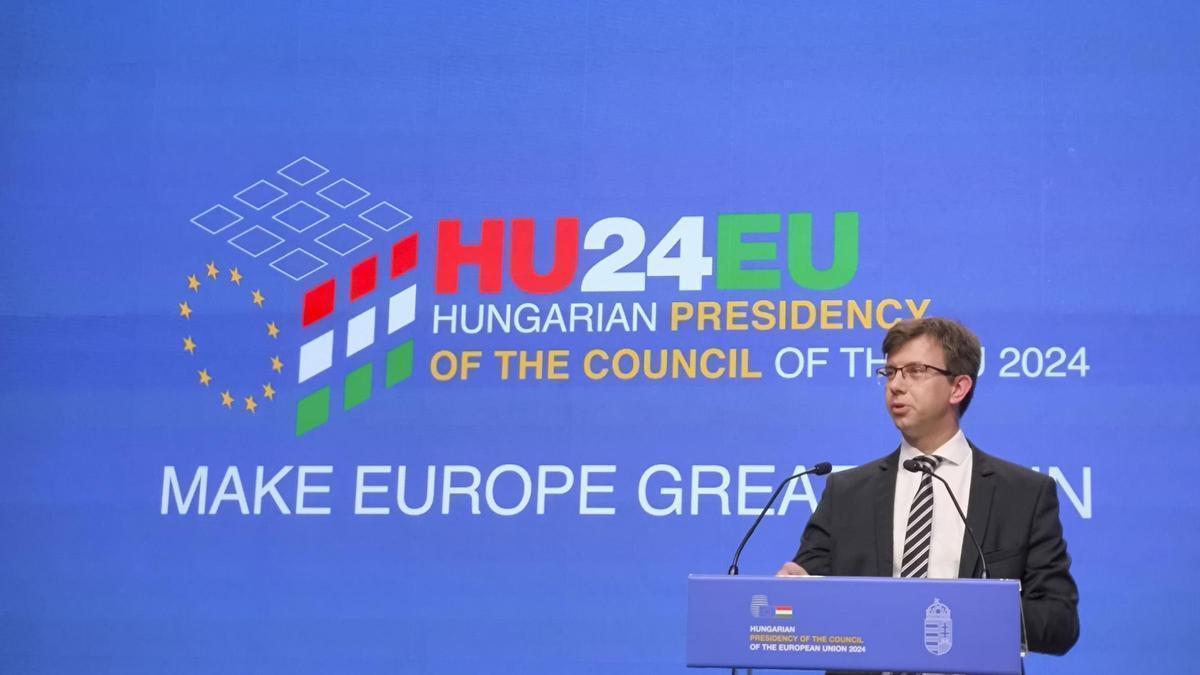 'Make Europe great again', el lema, inspirado en Trump, de la presidencia húngara de la UE.