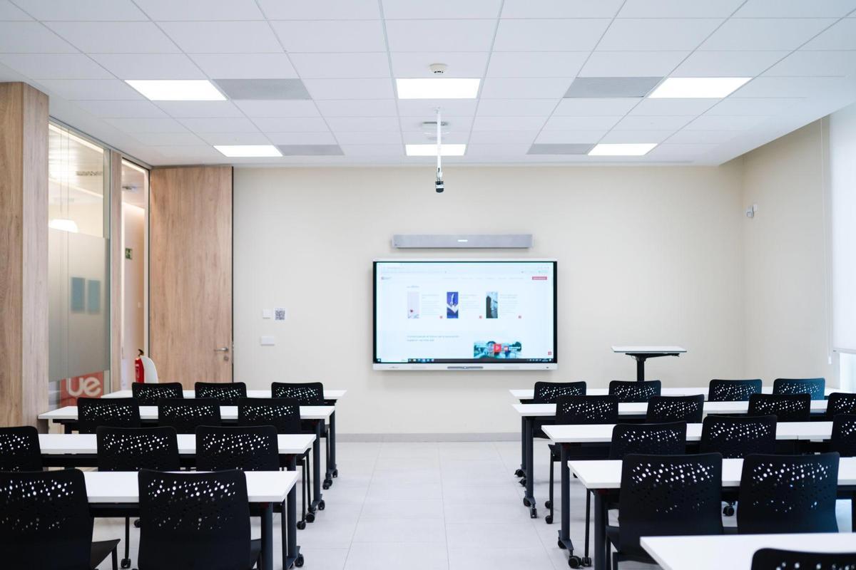 Una de las aulas de la Universidad Europea. / ED