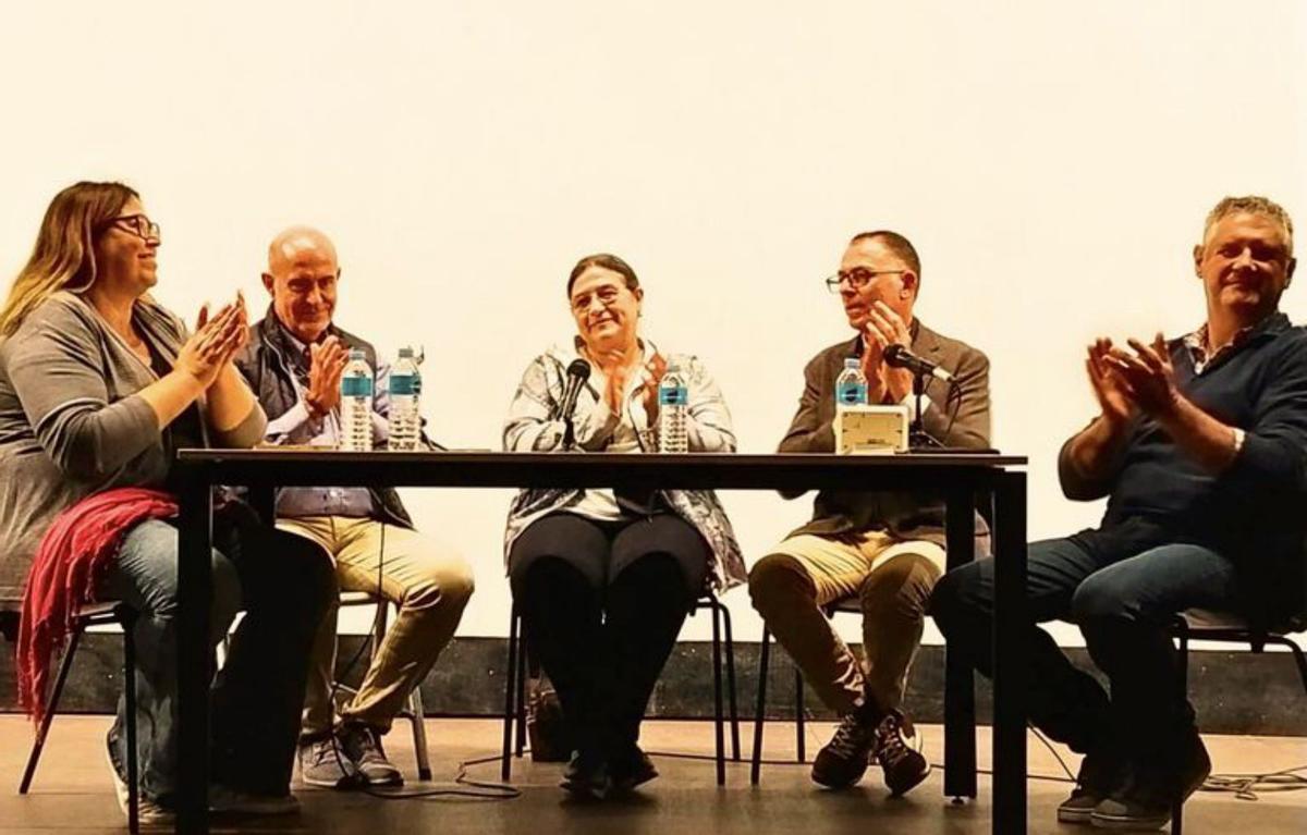 Mesa redonda sobre enoturismo en el simposio.