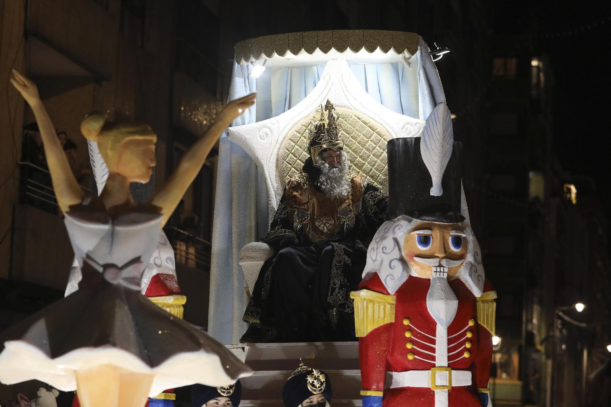 Cabalgata de Reyes Magos en Avilés