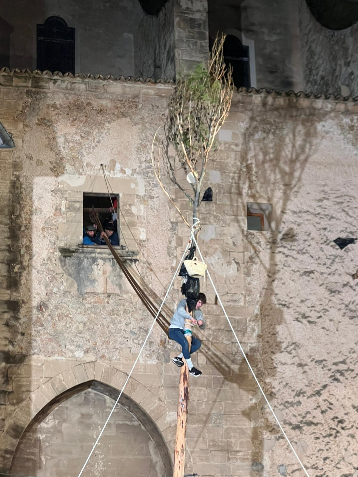 Joan Rabassa corona el pino de Pollença 2026