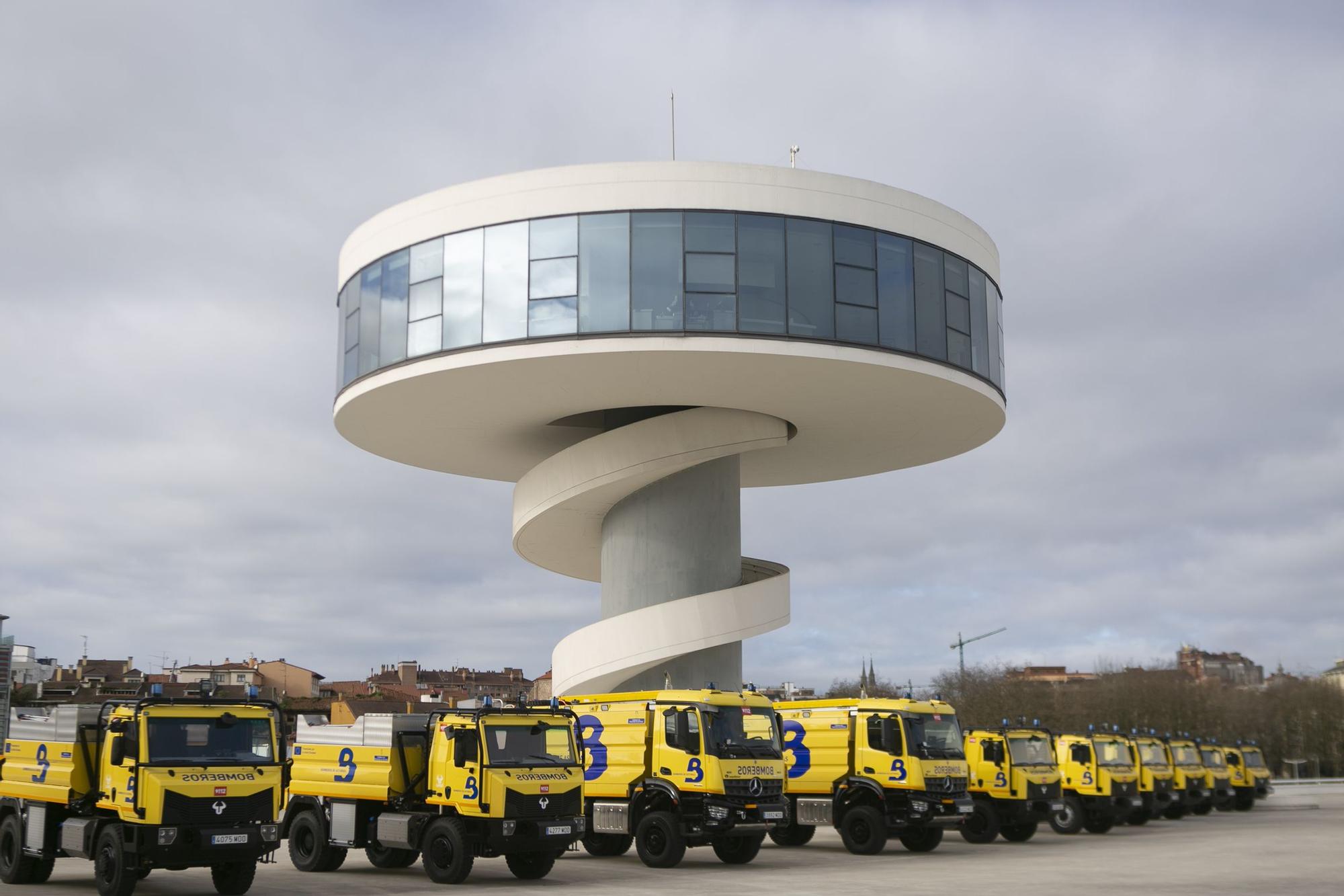 Así son los nuevos camiones de bomberos de Asturias