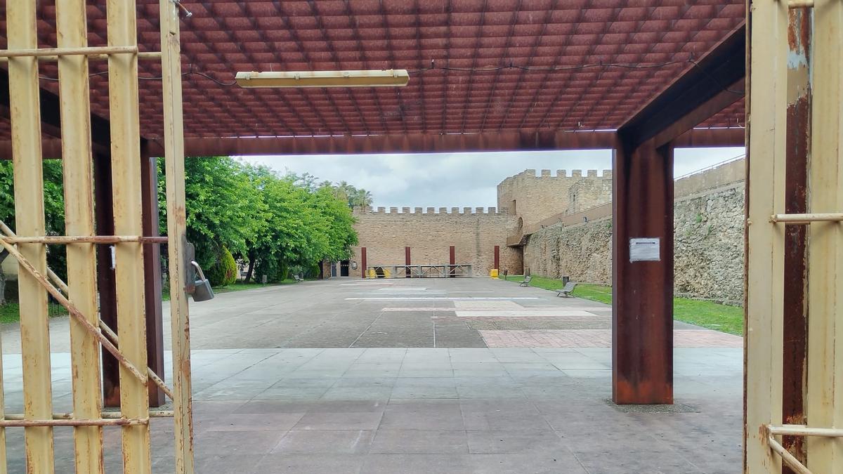 Normas especiales de tráfico y dónde aparcar en Plasencia por el festival de homenaje a 'Robe' en la Torre Lucía (foto).