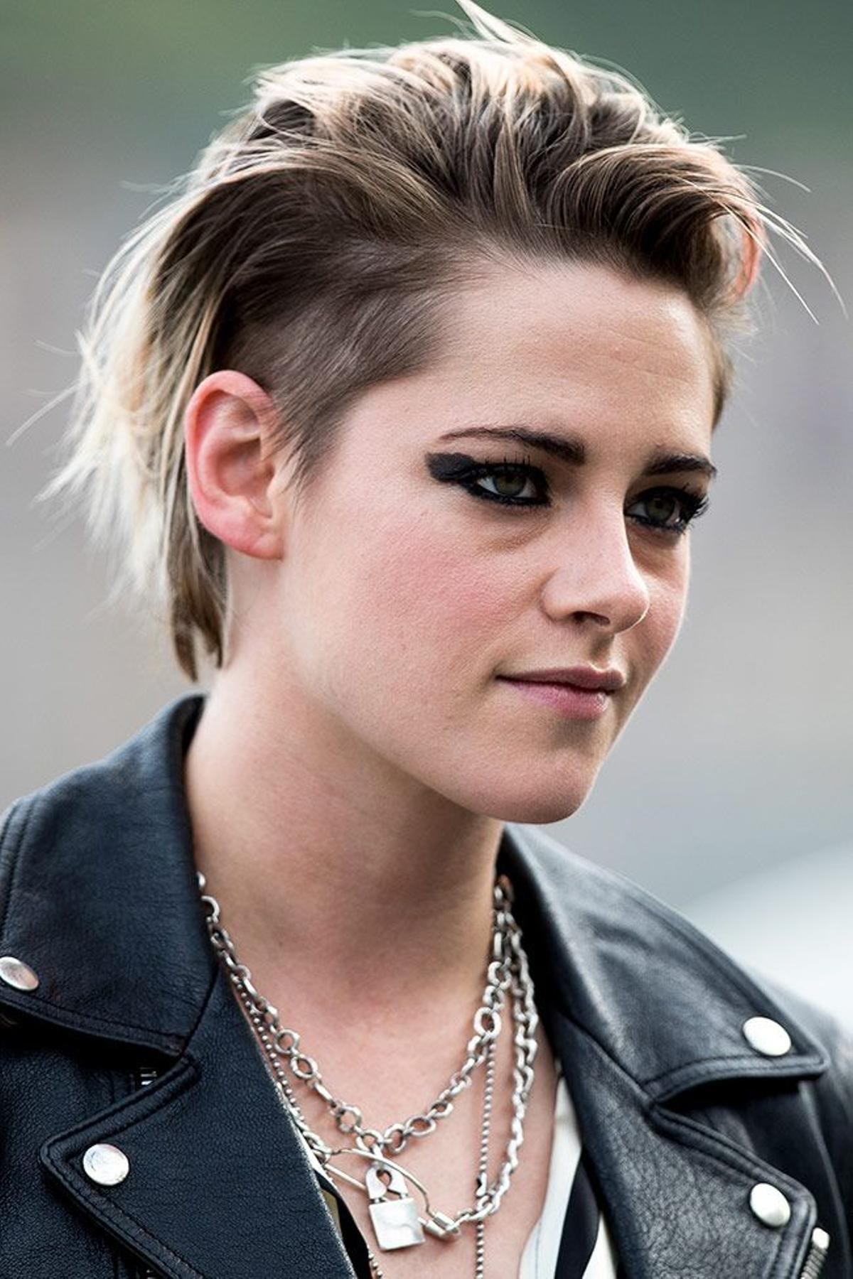 Kristen Stewart con un atrevido look en San Sebastián