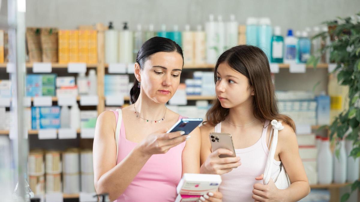 RETO VIRAL MENORES | El Hospital de Málaga alerta del peligro del reto viral del paracetamol entre adolescentes