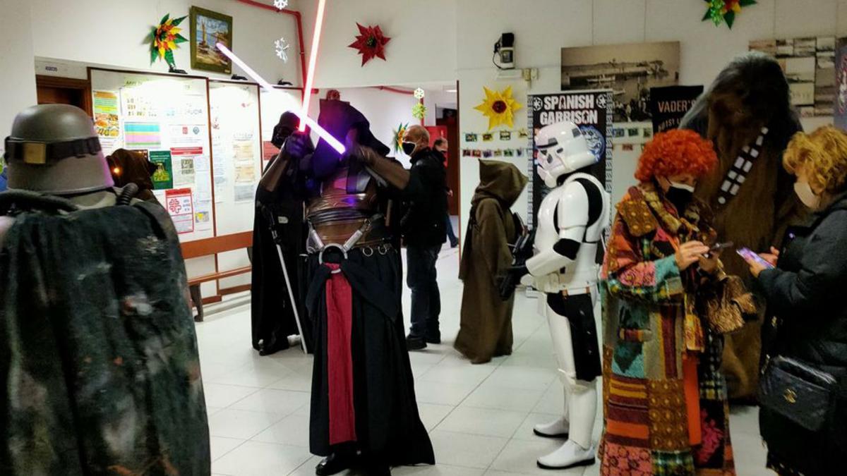 Famosos Y Stars Wars En La Gala “cada Niño Un Juguete” Faro De Vigo