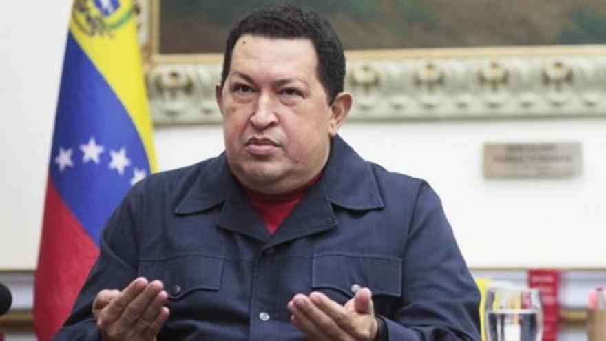 Chávez vuelve a Cuba para un &quot;tratamiento especial&quot;