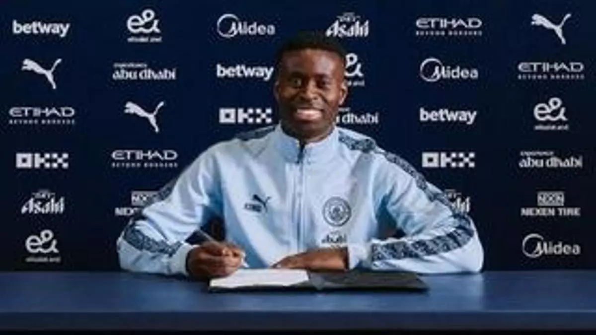 El Manchester City refuerza su defensa con Marc Guéhi por 23 millones de euros