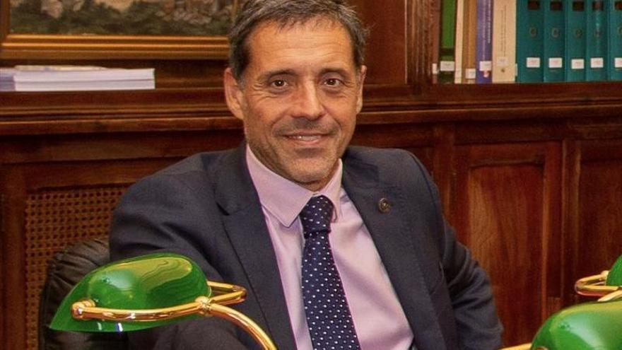 El decano de Derecho de la Universidad de Oviedo, Javier Fernández Teruelo, ficha por la privada CUNEF en Madrid: "Ha sido una de las decisiones más difíciles de mi carrera"